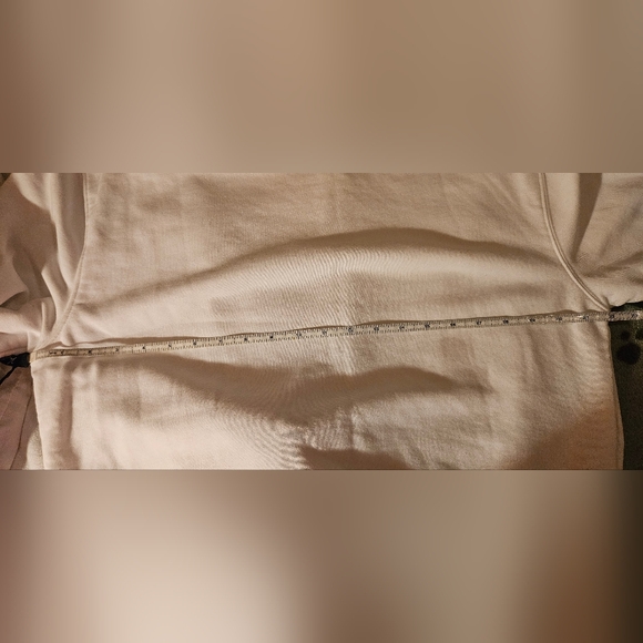 Yellowstone, Dutton Ranch.               Rip Wheeler Sweatshirt - Picture 2 of 3